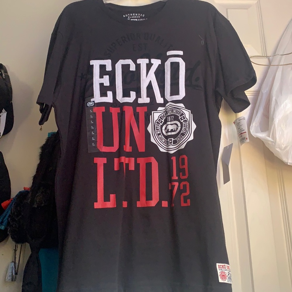 L Ecko Unlimited graphic T-shirt